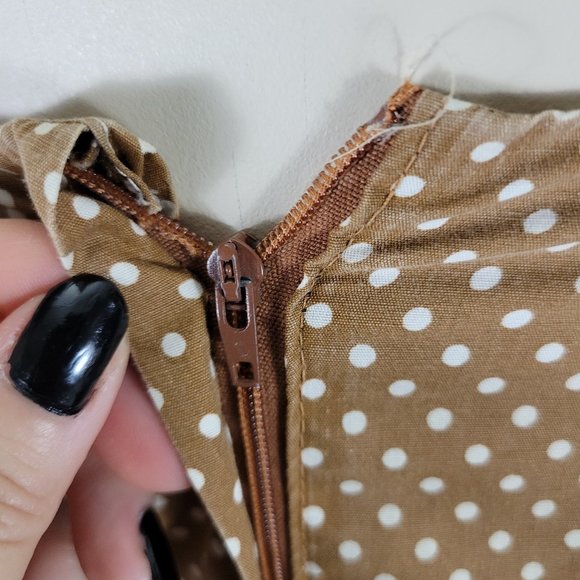 ❗️SOLD❗️70s Polka Dot Floral Patchwork Pinafore Dress - Picture 13 of 15